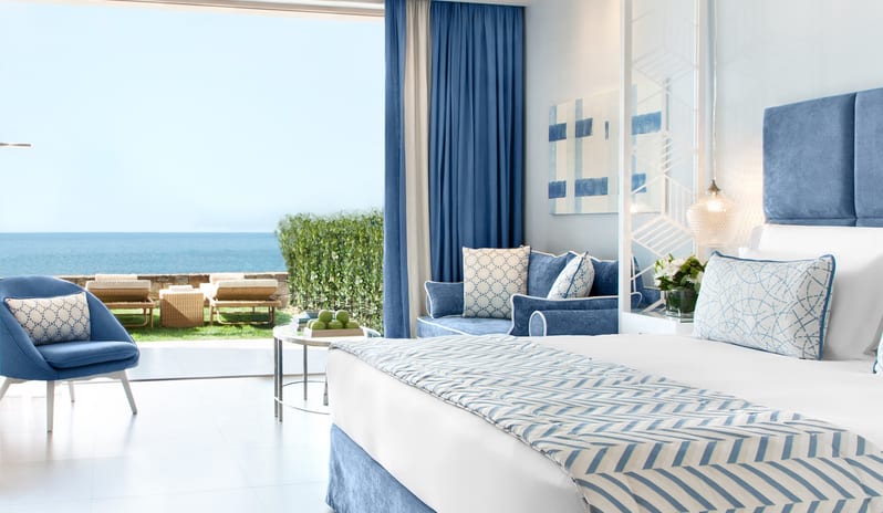 Ikos Oceania-Junior Suite Private Garden Sea View_12850